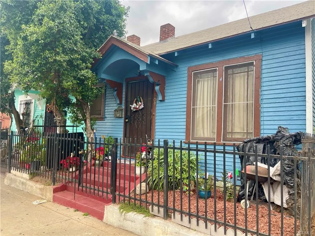 305 S Mott Street, Los Angeles, California 90033 home-pic-3